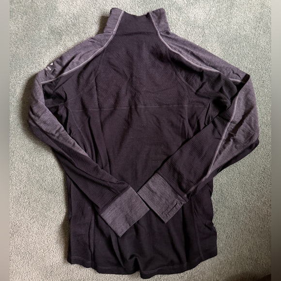 Icebreaker Wool Baselayer Half Zip - L - Picture 3 of 5